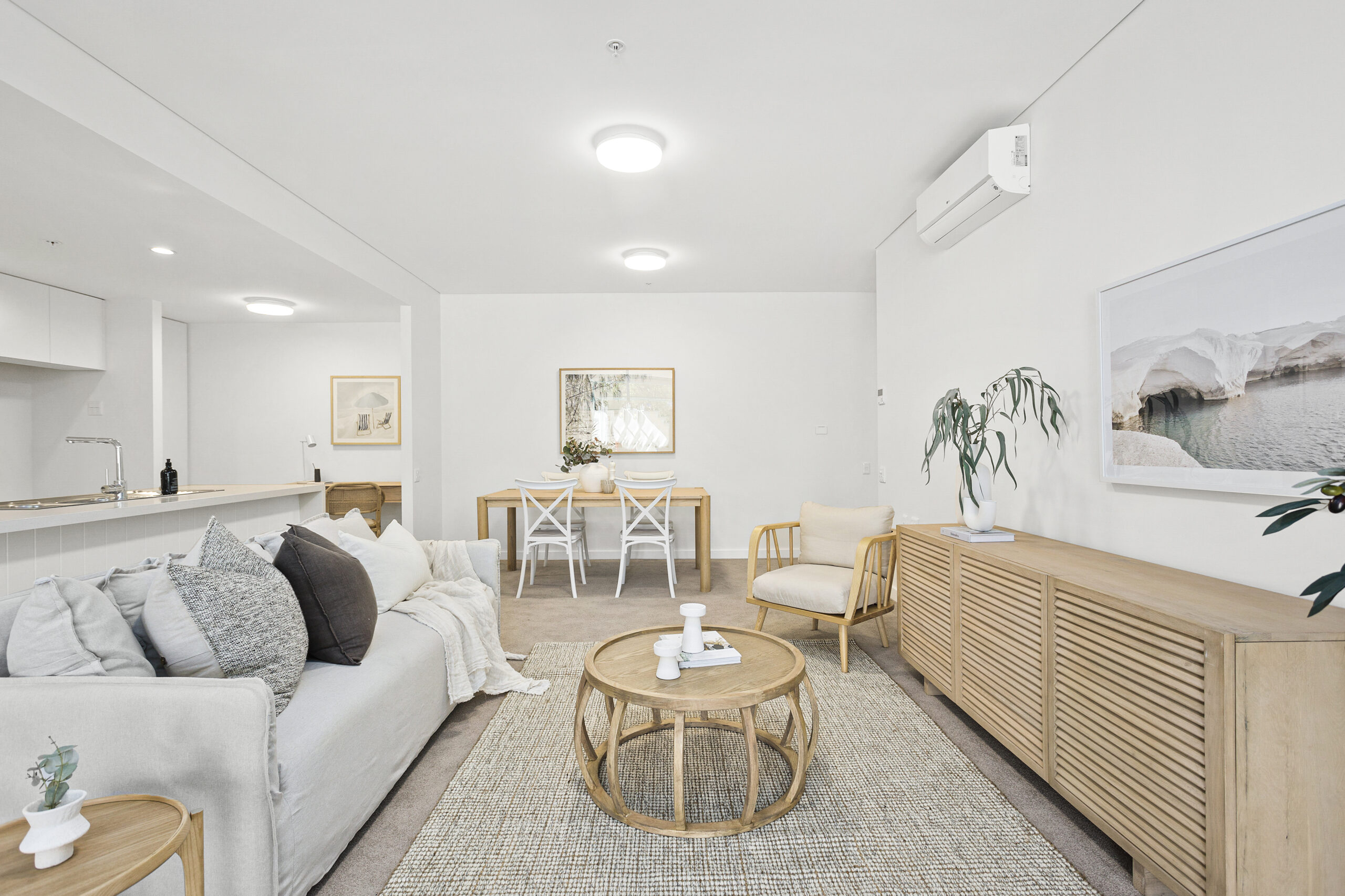 Warrigal Shell Cove Apartment 90 Living Area
